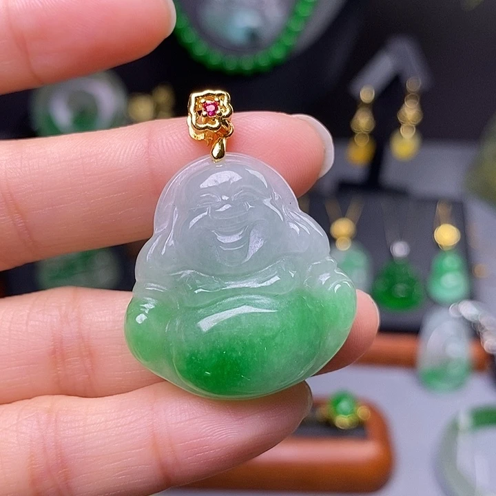 吊坠(赠链)未镶嵌翡翠