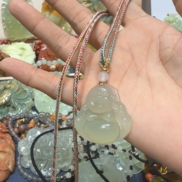 蛇纹石玉吊坠未镶嵌