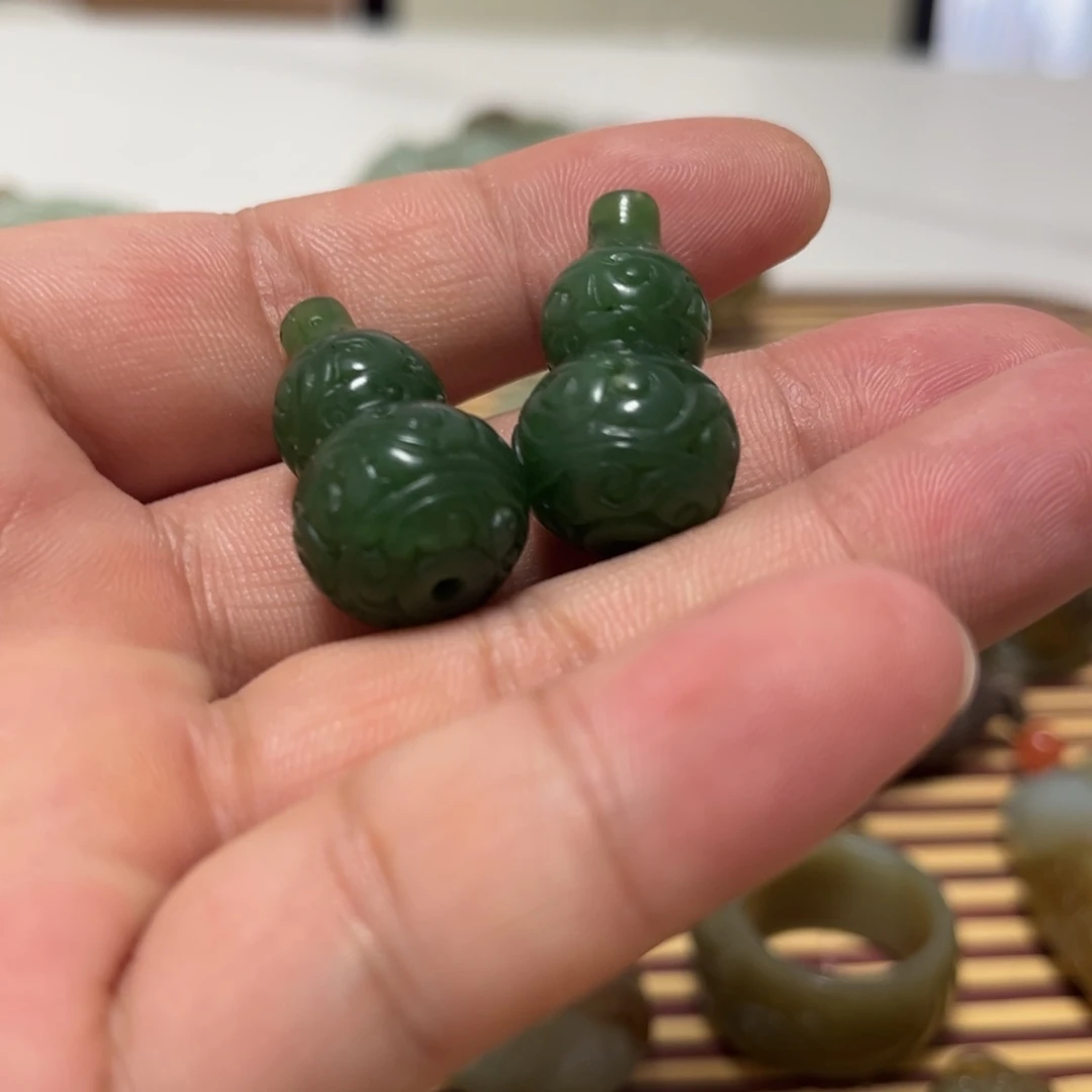 和田玉（碧玉）未镶嵌挂件