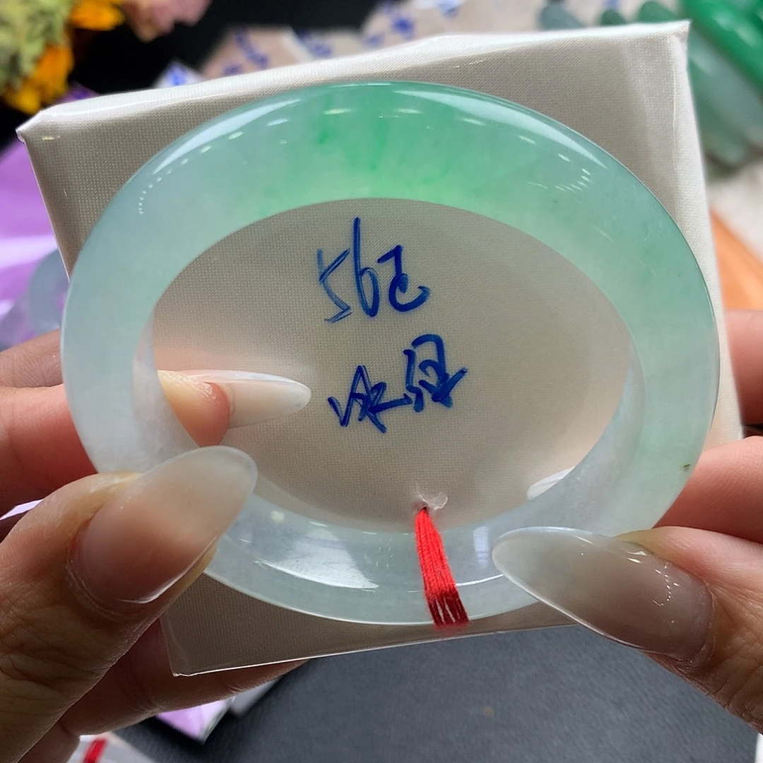 未镶嵌手镯翡翠56正