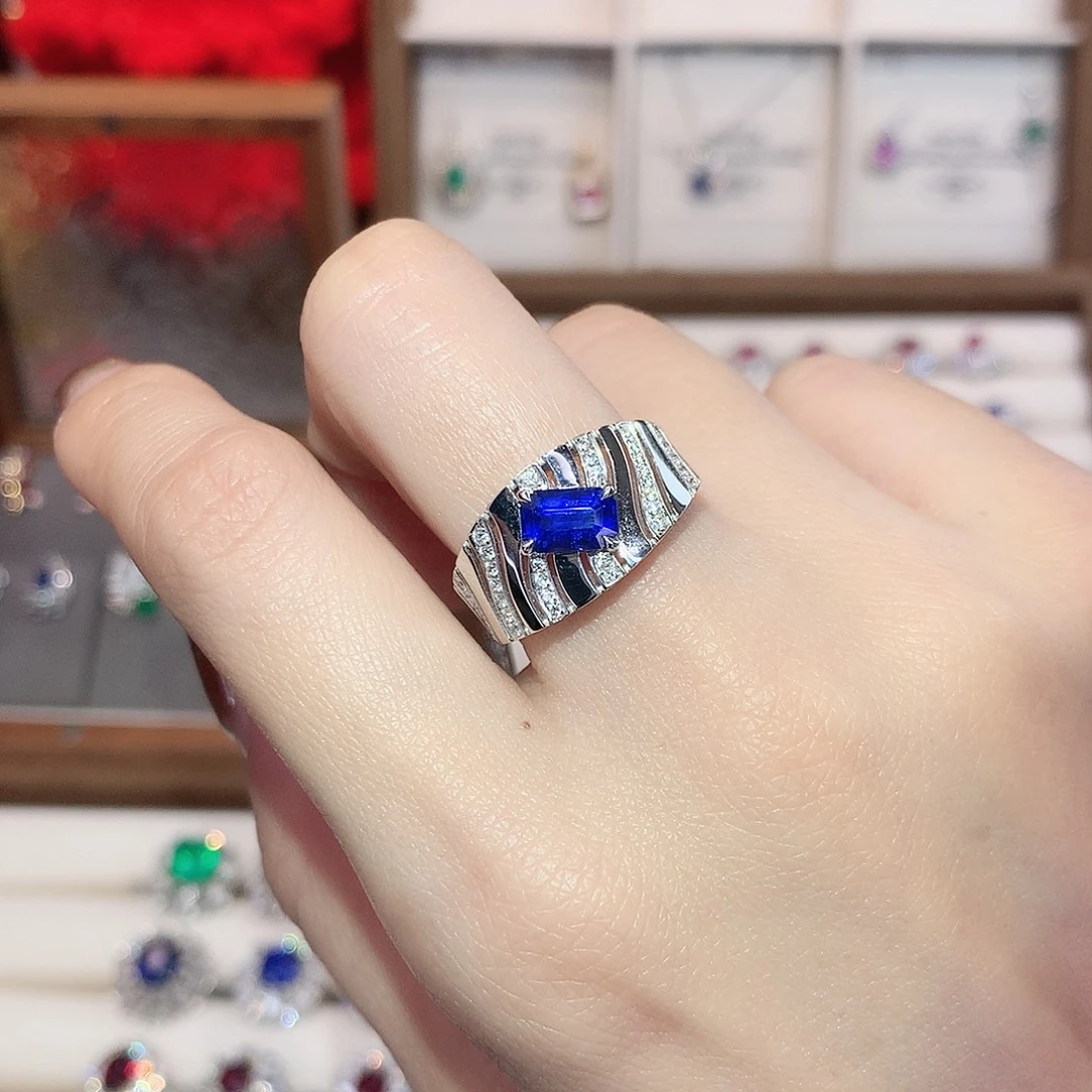蓝宝石18K金镶嵌戒指1.24ct/天然宝石/七天无理由