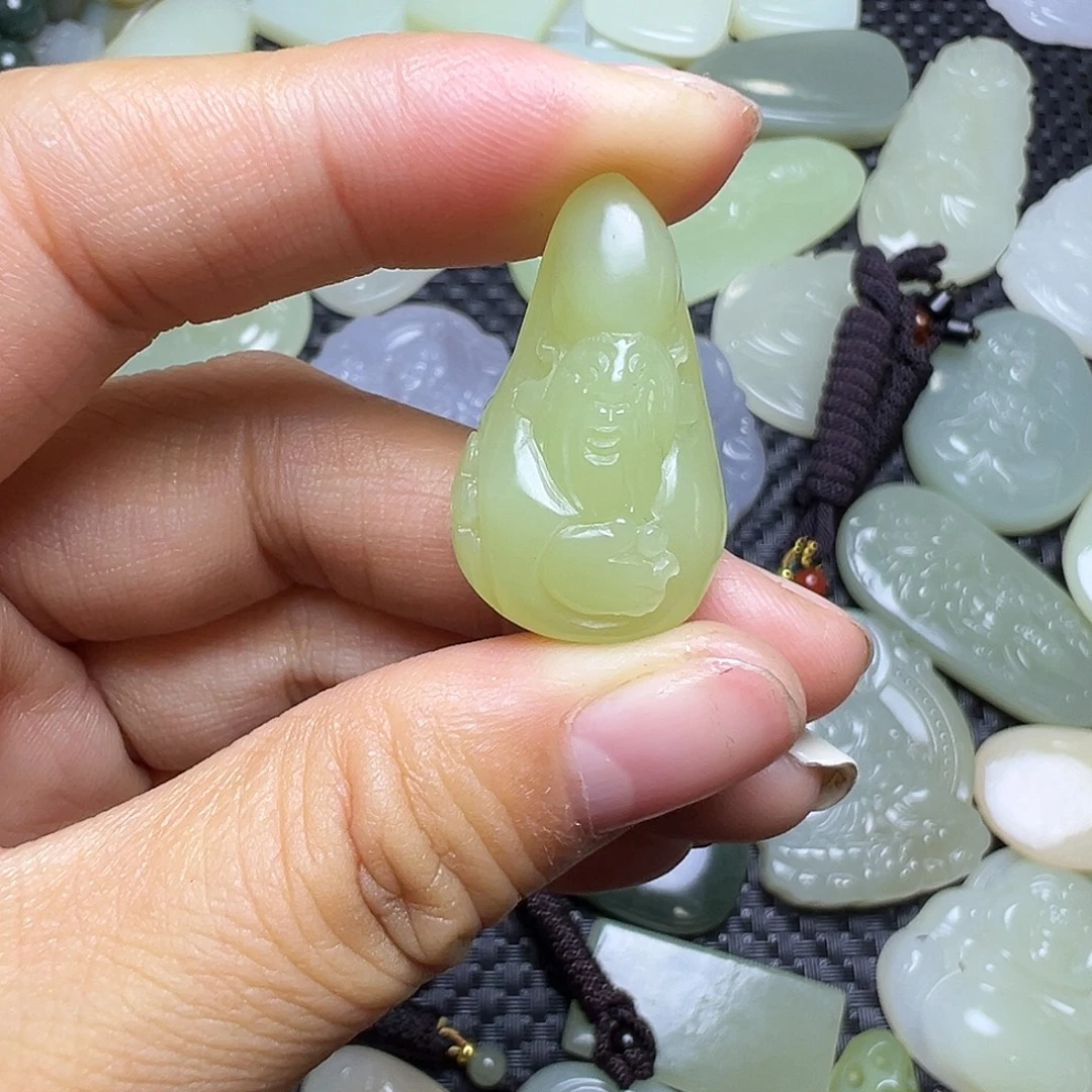 和田玉未镶嵌吊坠(不含链)卡29