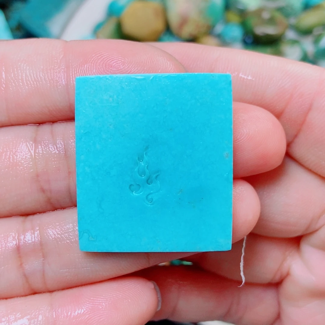 绿松石未镶嵌挂件