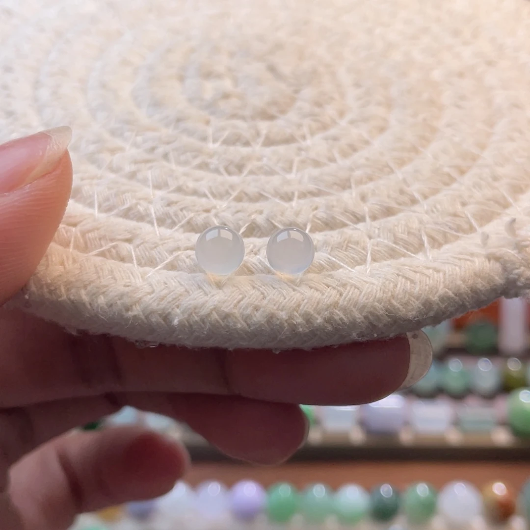 翡翠散珠品质冰珠一对 卡5➕