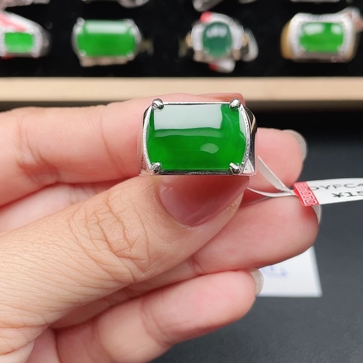 翡翠银S925镶嵌戒指编号没运费险