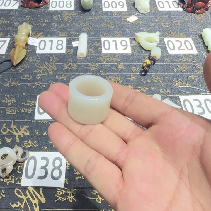 和田玉颈饰未镶嵌鹏***鹏