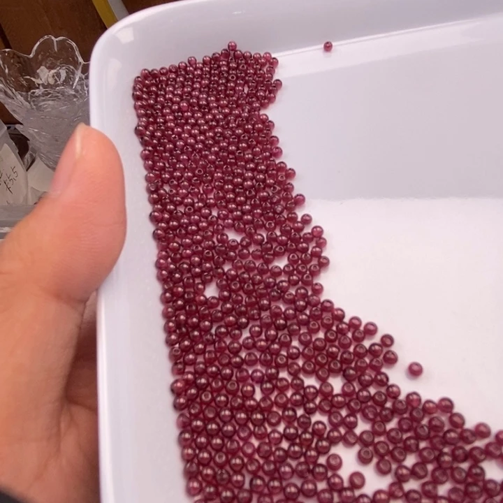未镶嵌100个石榴石卡3玛瑙/玉髓