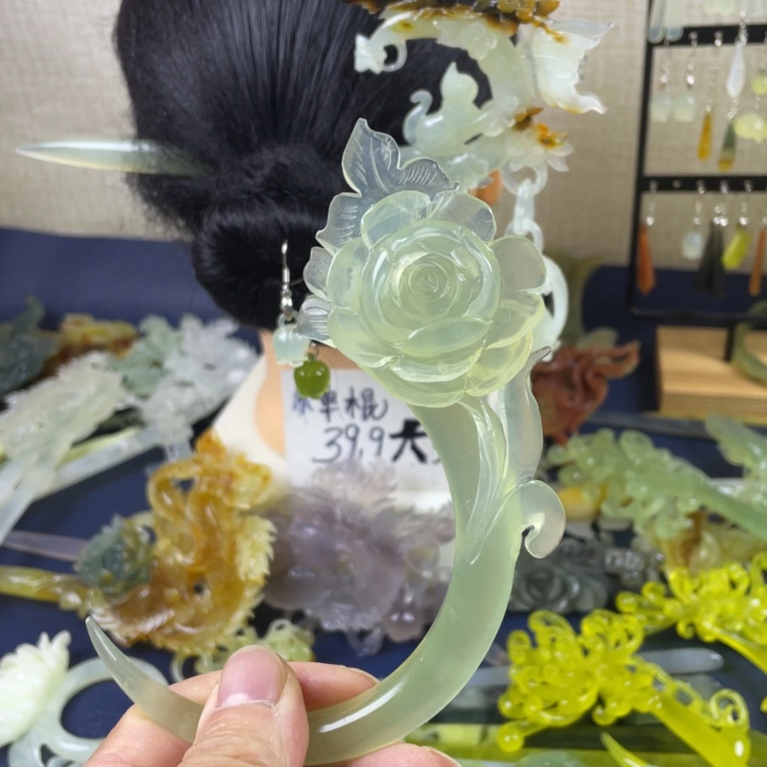 蛇纹石玉未镶嵌发饰