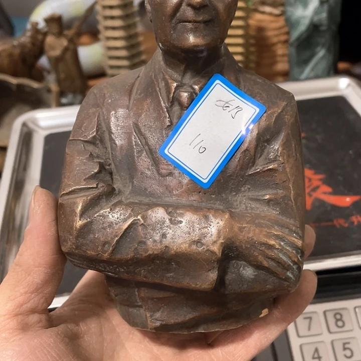 奶****力金属制品黄铜摆件