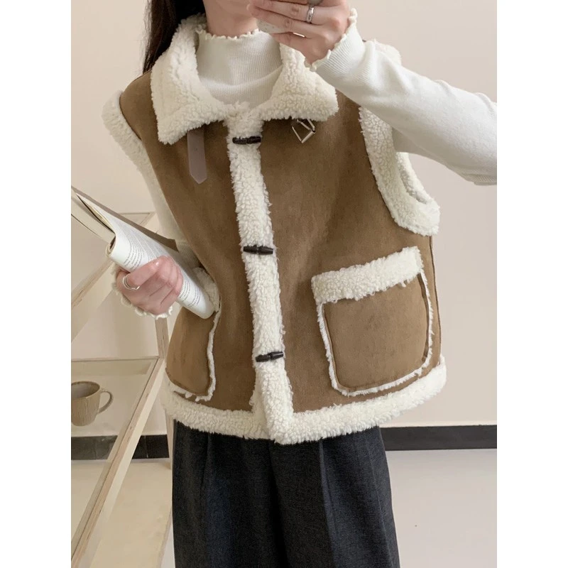 仿羊羔毛绒马甲女秋冬外穿2025新款洋气皮毛一体无袖马夹毛绒外套