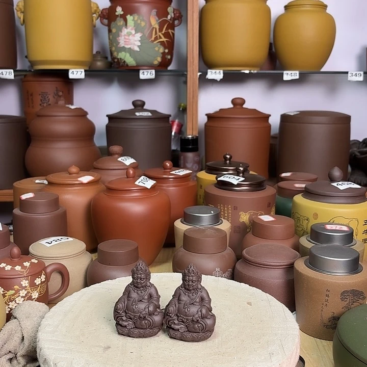 紫砂茶叶罐财神爷