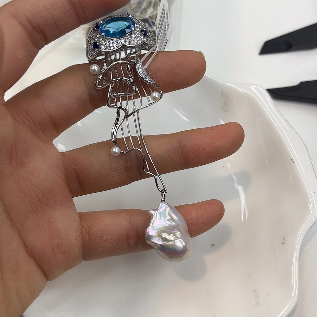 合金淡水珍珠耳饰