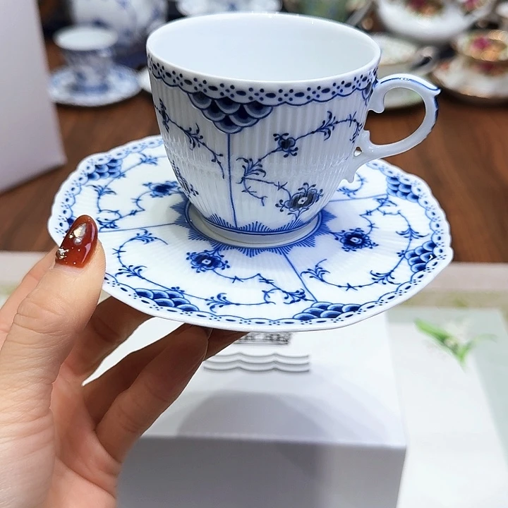 瓷片杯子杯子杯子水杯杯子水杯