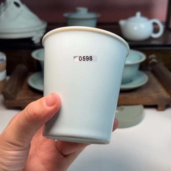 形***静瓷片哈哈哈哈哈哈哈