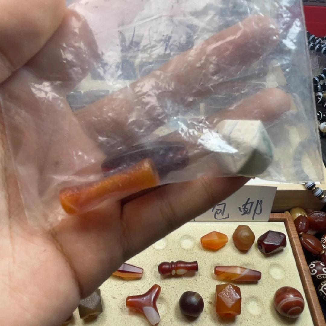 高***t未镶嵌玛瑙/玉髓珠宝奇石