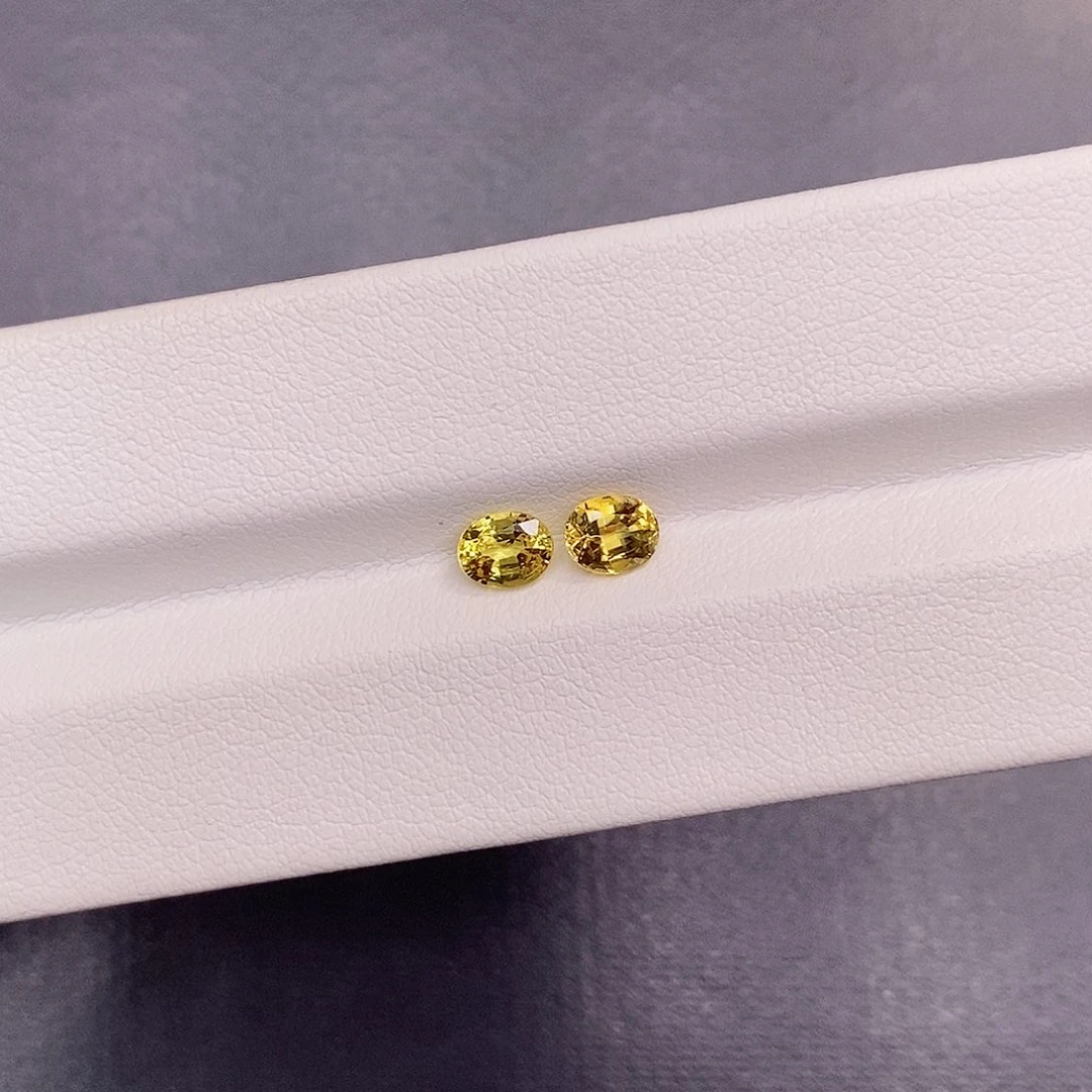 裸石蓝宝石1.05克拉 4*5mm