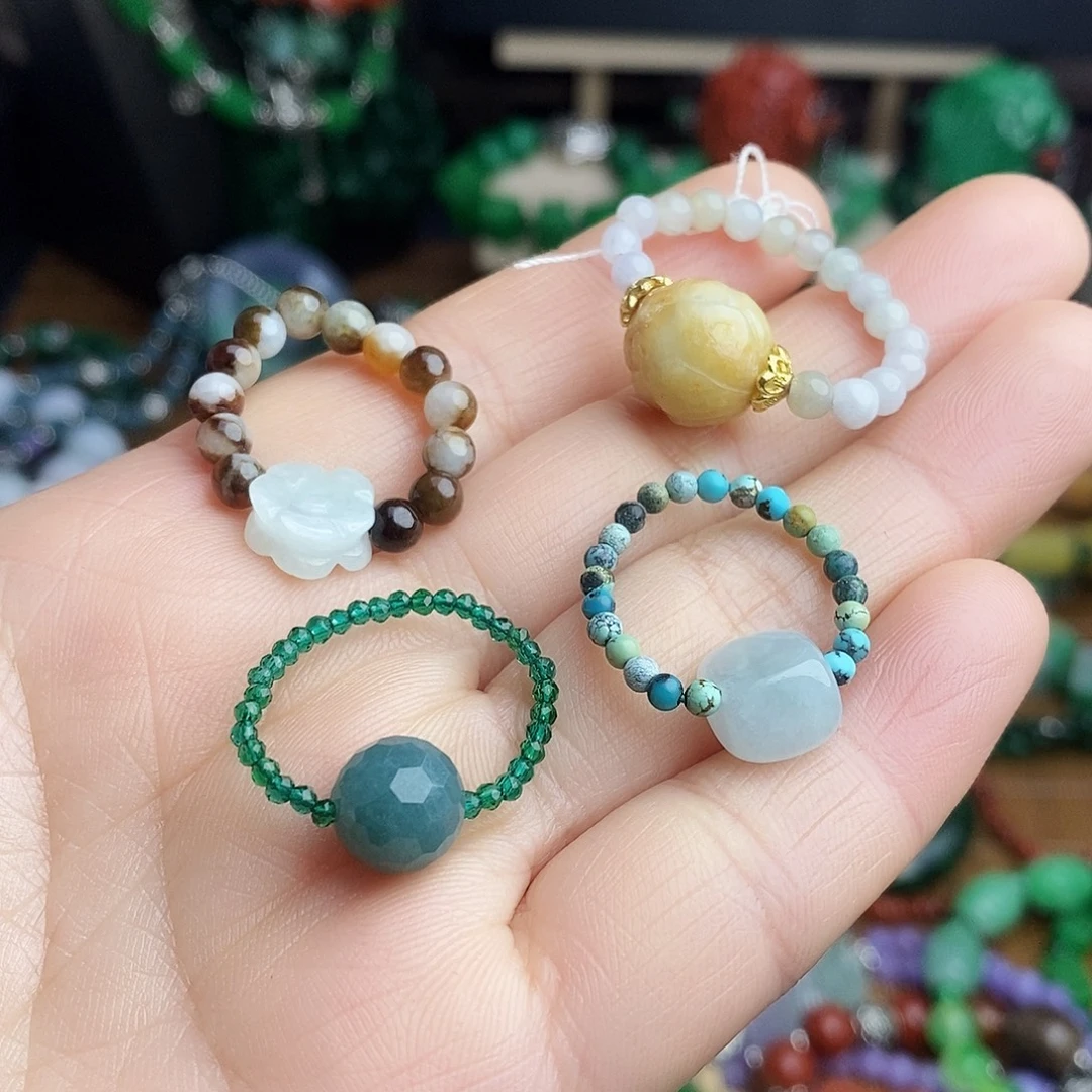 翡翠未镶嵌戒指随机发一个9.9