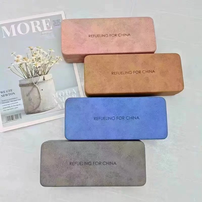 厂家直供定制高档时尚商务精品便携抗压铰链铁方盒免费印字