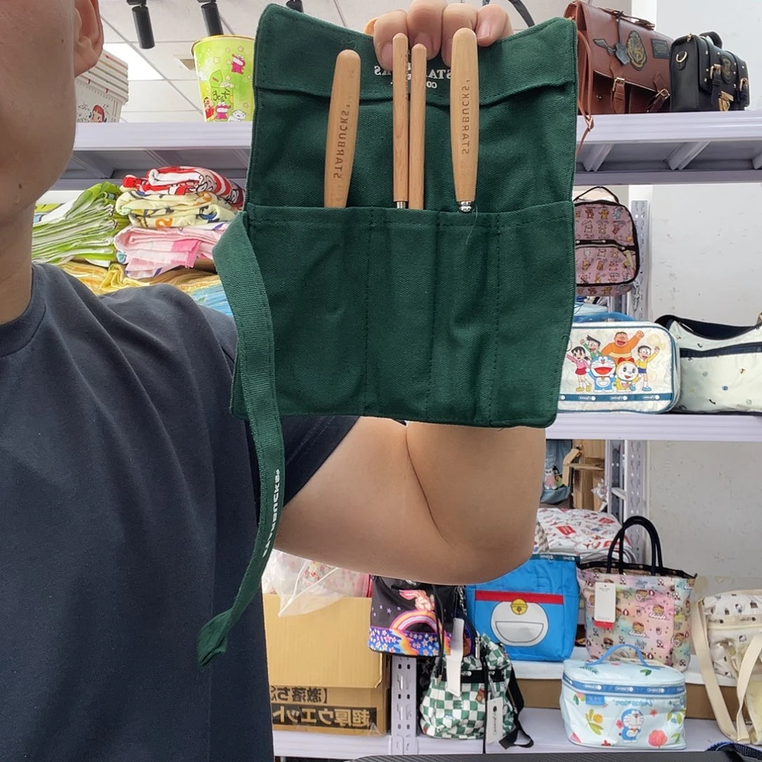 PU化妆包等产品和产品