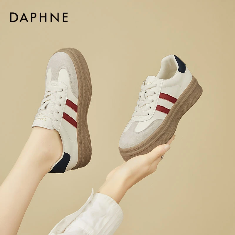 达芙妮平底德训鞋女百搭小白鞋休闲鞋新款阿甘鞋女新款运动鞋女生