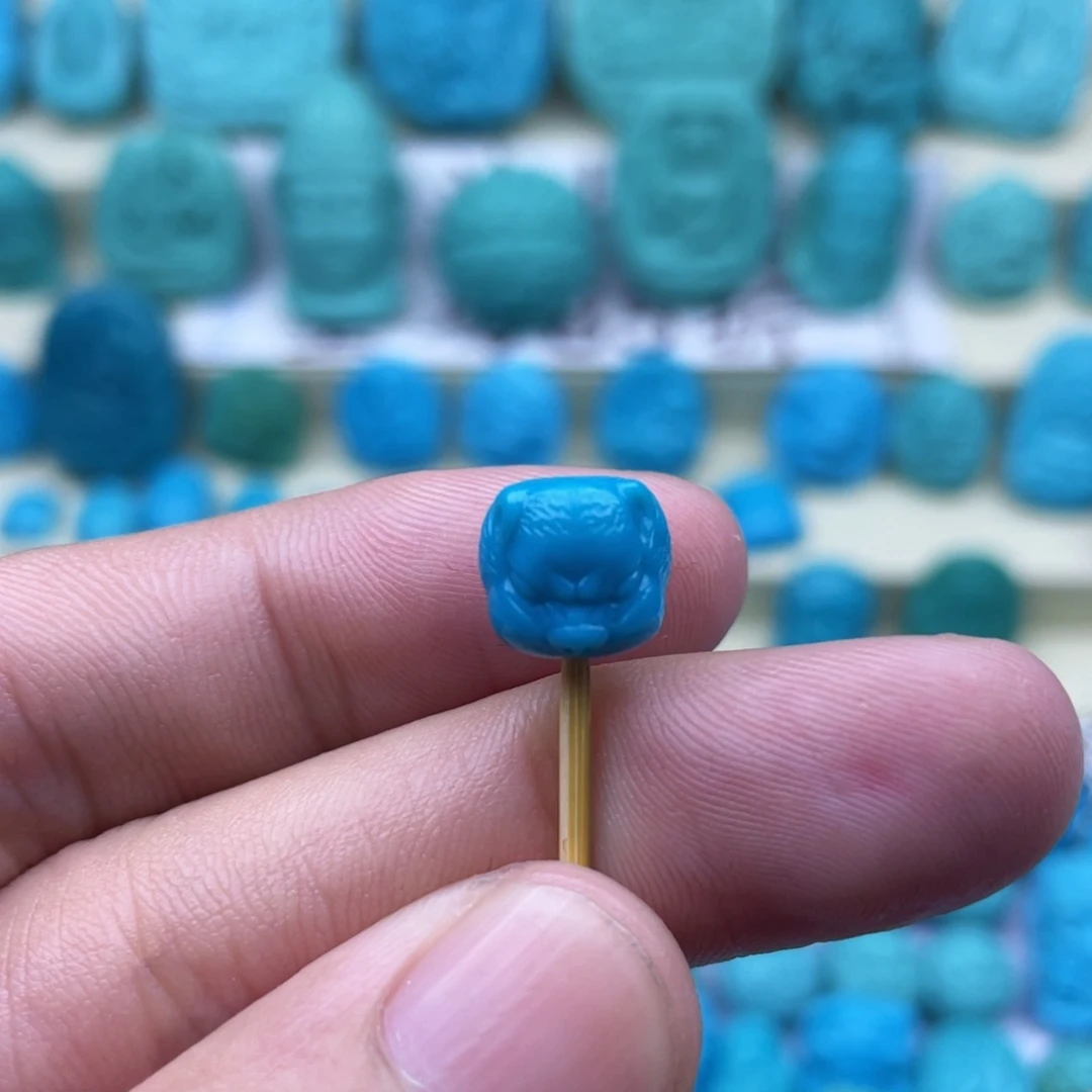 绿松石珠宝奇石未镶嵌10*9mm