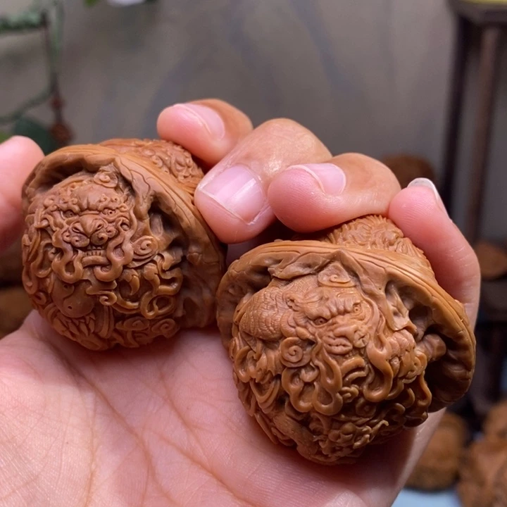 【闪购商品】核桃手串/手链好*A狮虎兽