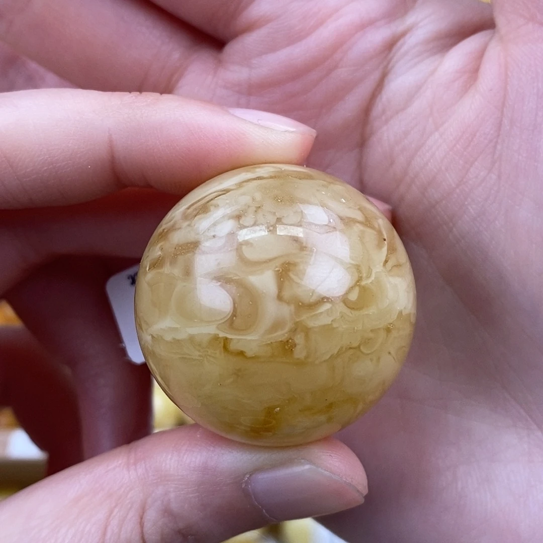 蜜蜡未镶嵌珠宝奇石33.6