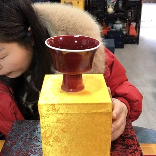 瓷片瓷器活在自己身上找