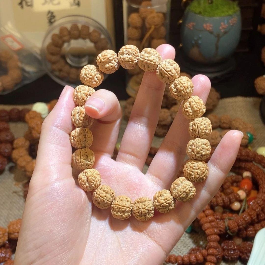 金刚菩提手串D****?135帝王花