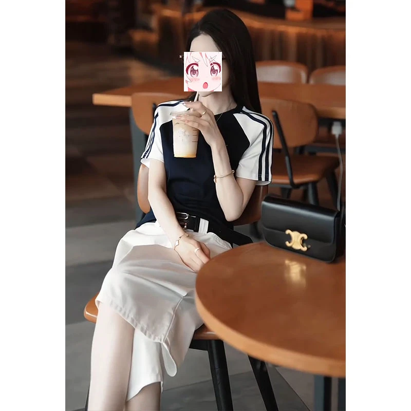 2025夏季网红穿搭一整套三条杠撞色设计短袖T恤六分短裤子两件套