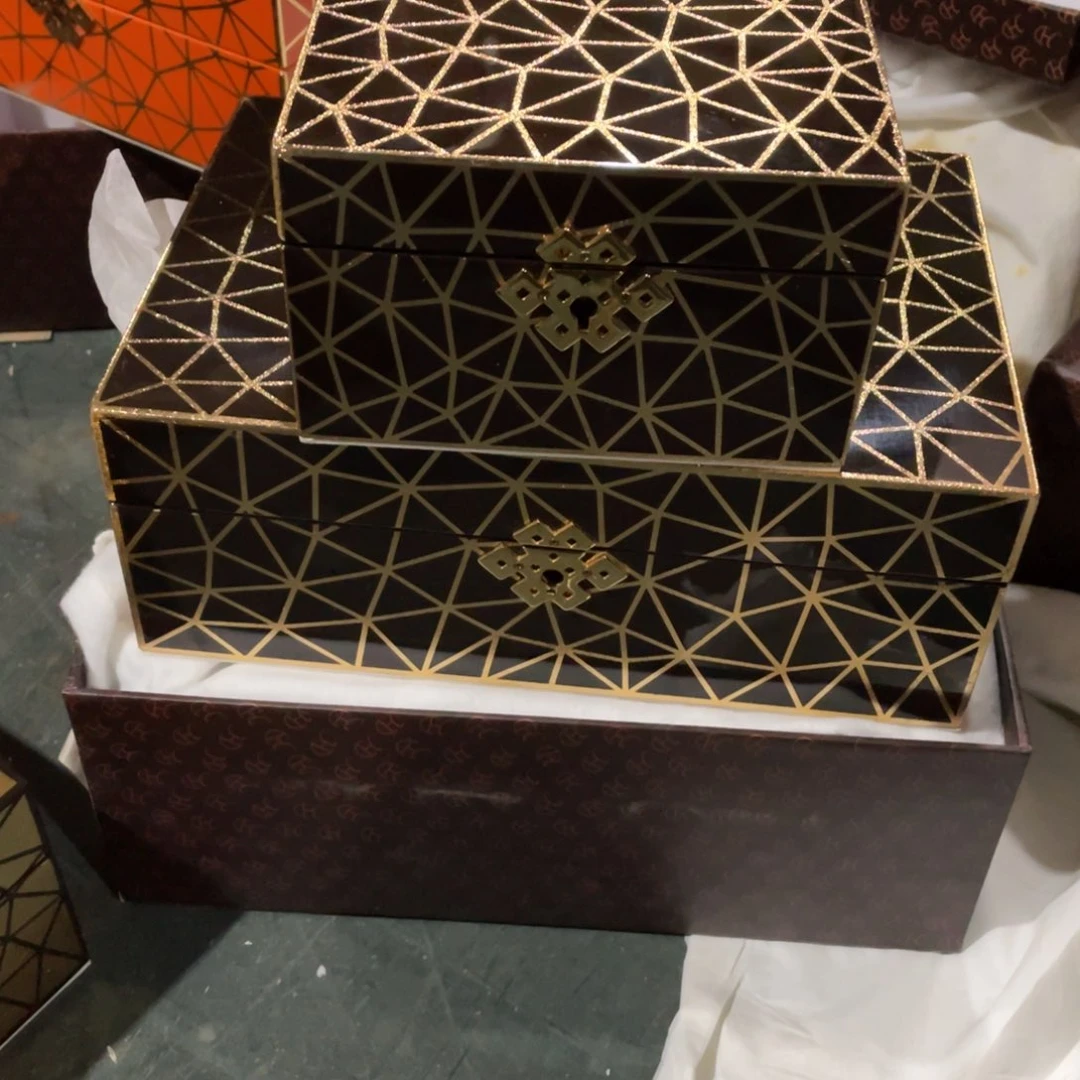 ?**糖陶瓷花瓶，家居摆件。