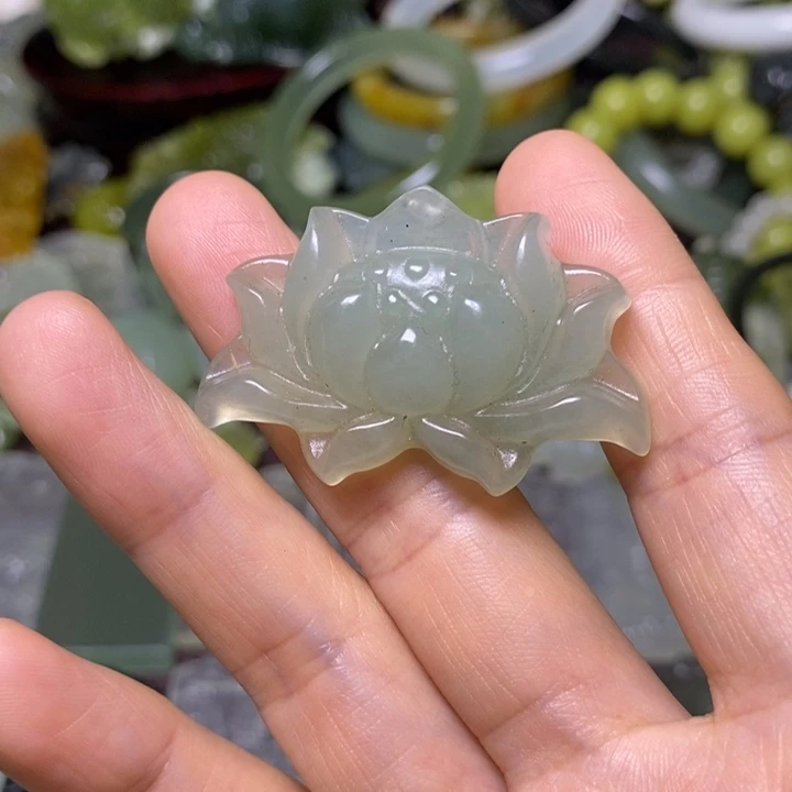 岫玉未镶嵌岫玉颈饰