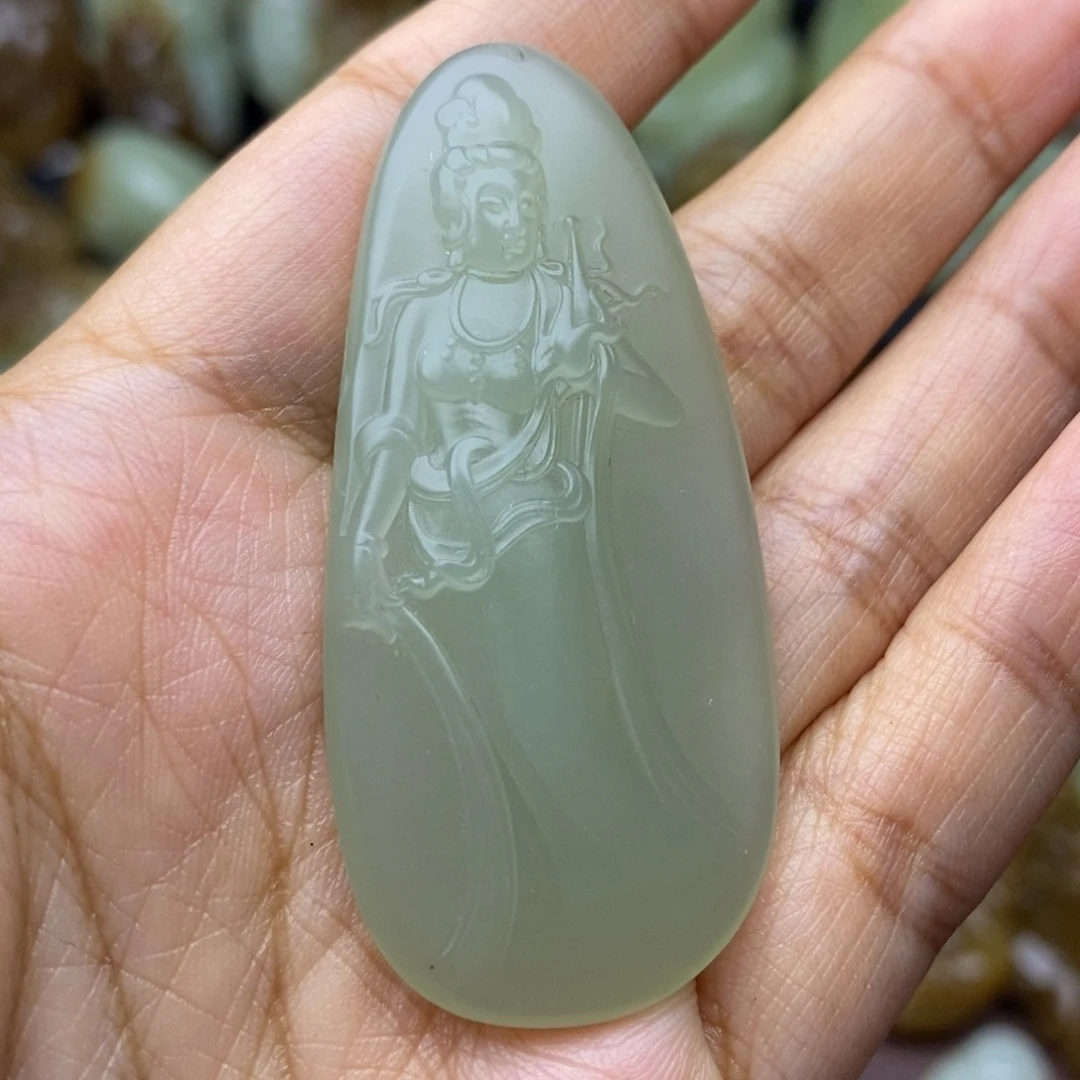 项链未镶嵌和田玉（糖玉）