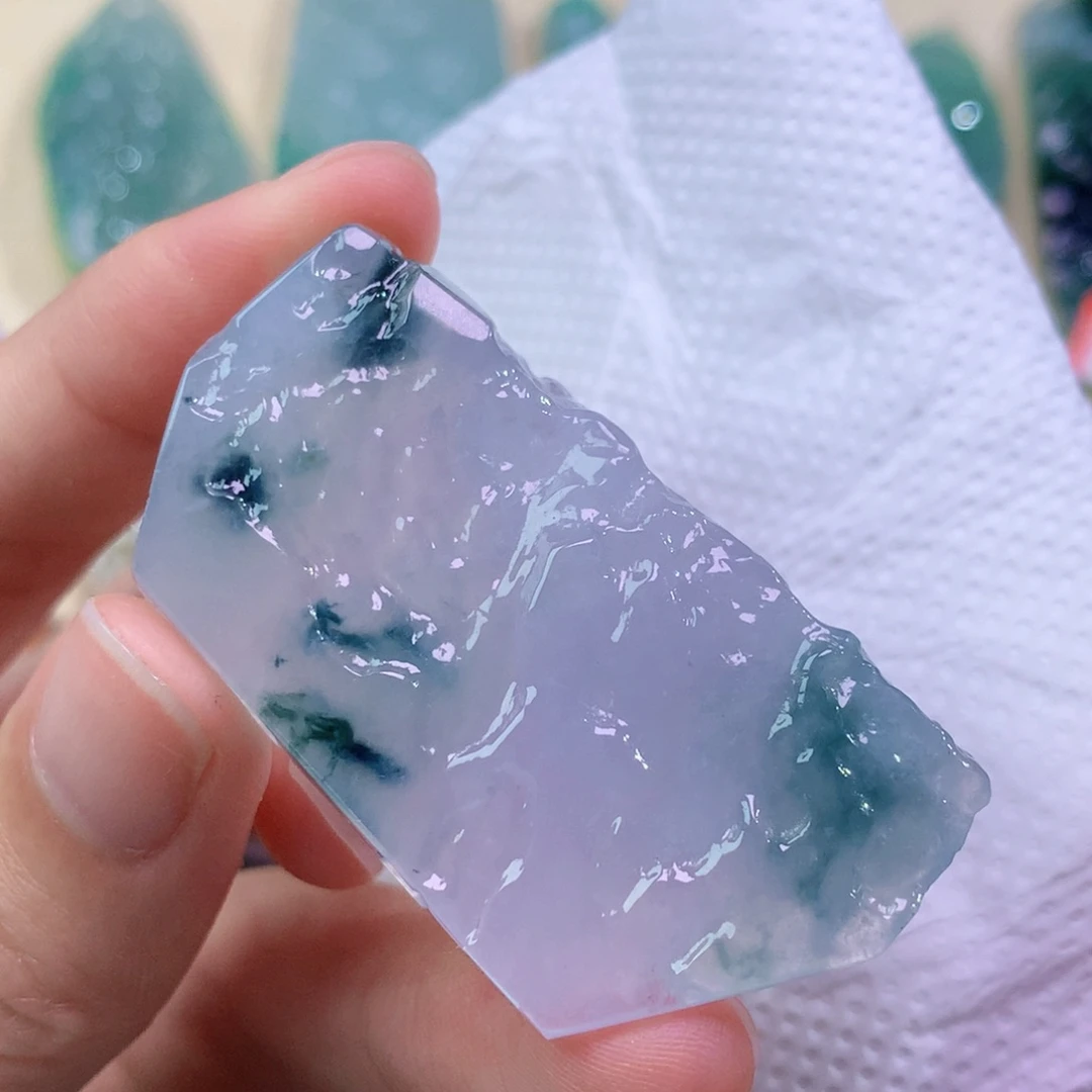 翡翠未镶嵌吊坠(赠链) 3578