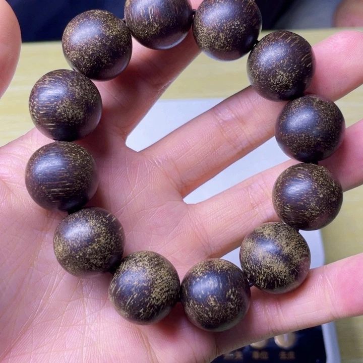 沉香沉香碎屑惠安树心油