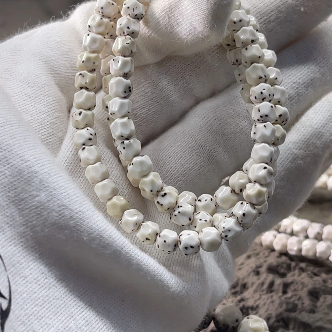 白玉菩提吊坠武*婷非金属星月菩提 6改无相