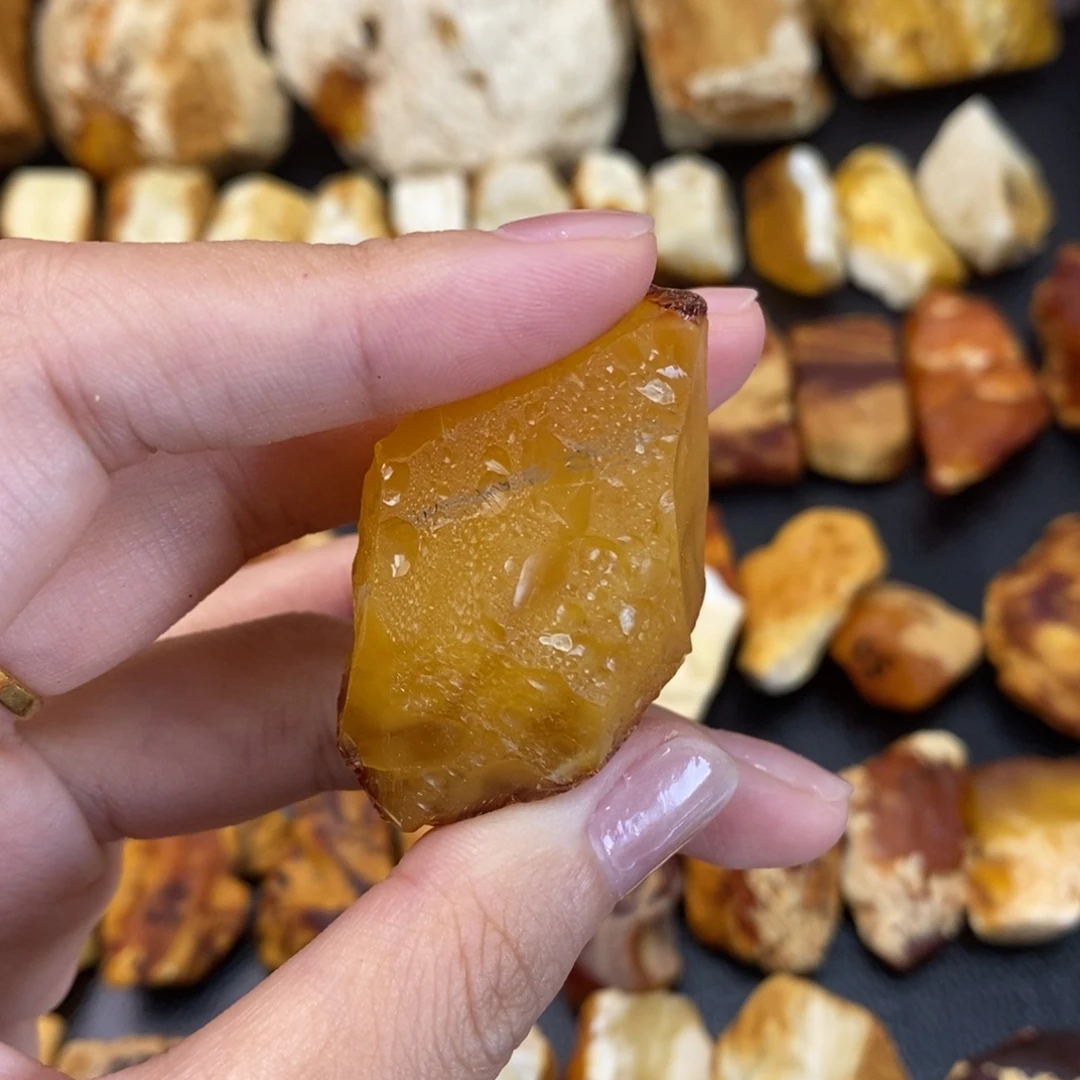 S****定制琥珀未镶嵌蜜蜡