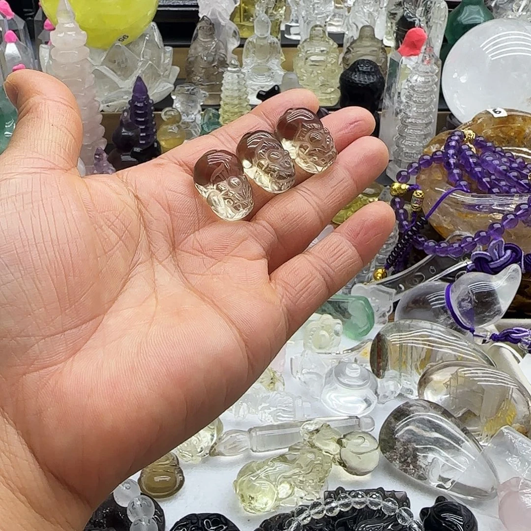 车挂水晶未镶嵌摆件