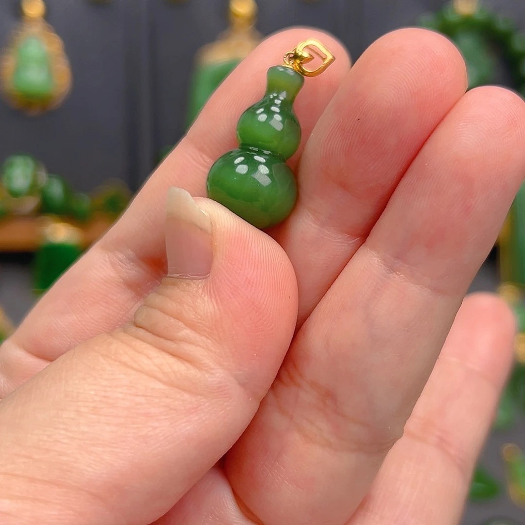 和田玉（碧玉）18K金镶嵌吊坠(不含链)980