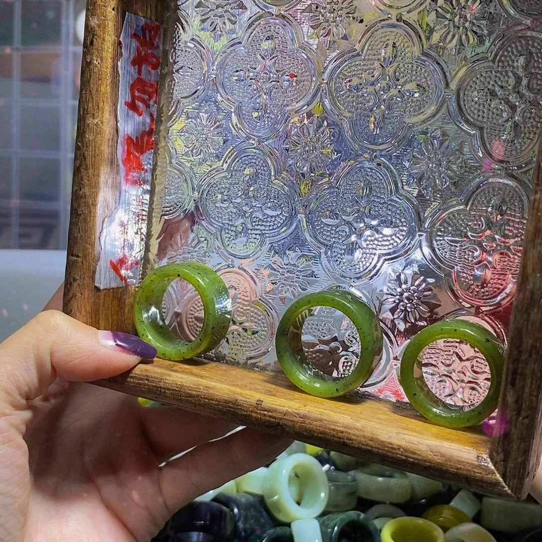 未镶嵌蛇纹石玉其他49