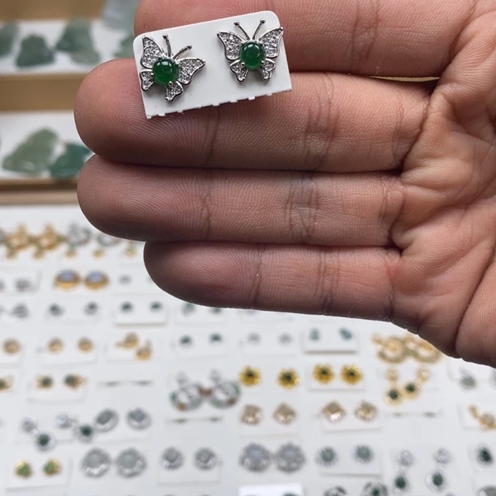 翡翠未镶嵌手链天然a货翡翠23