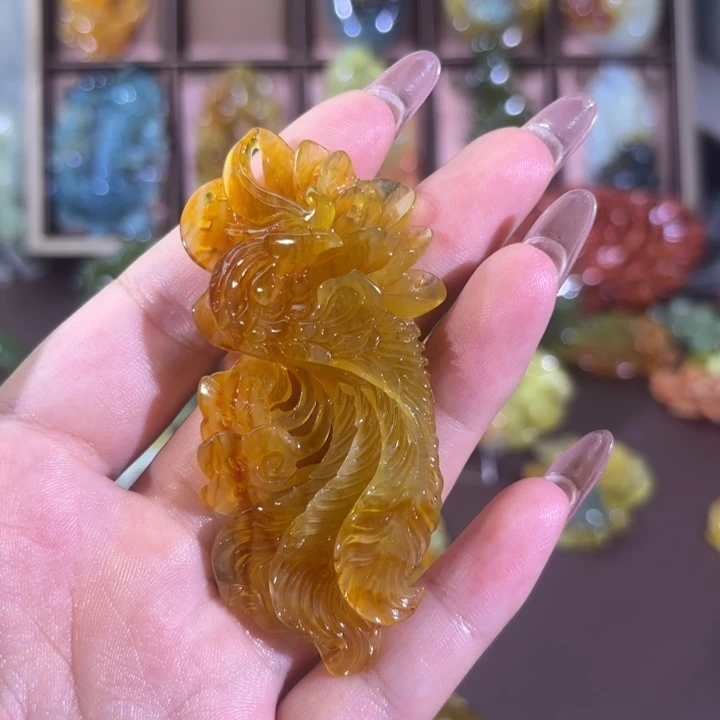 未镶嵌蛇纹石玉颈饰楠*?随机发