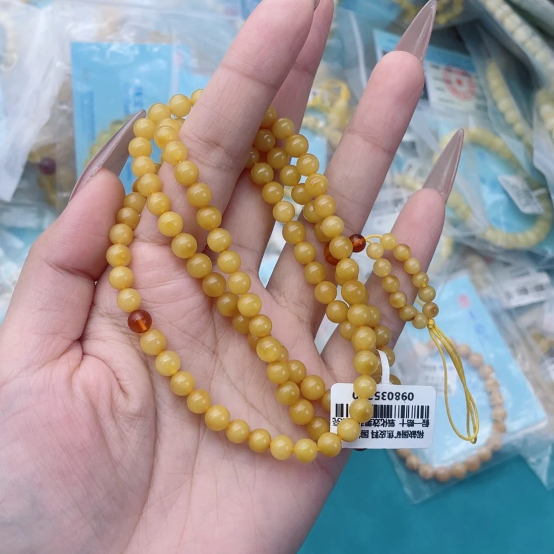 蜜蜡裸石未镶嵌蜜蜡