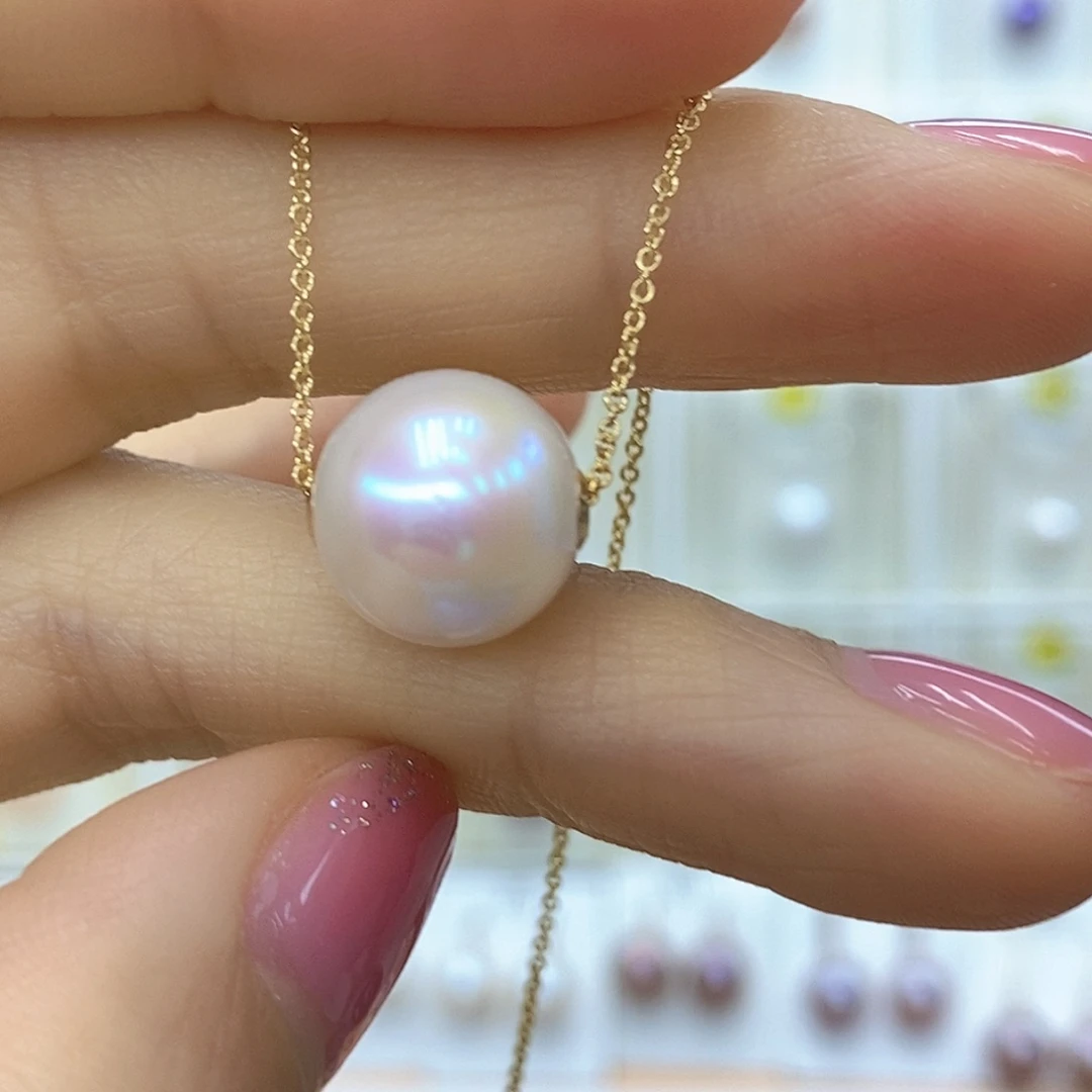 18K金镶嵌吊坠(赠链)淡水珍珠