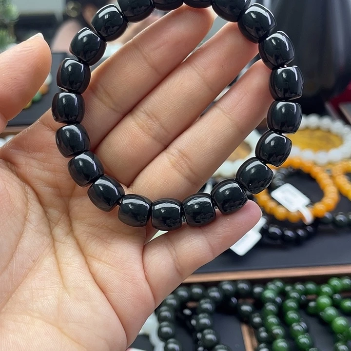 和田玉未镶嵌手串