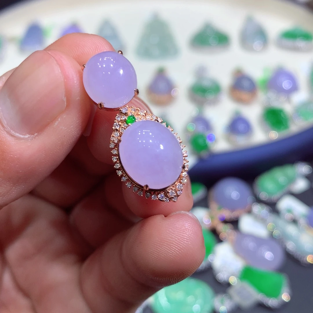 翡翠吊坠(赠链)18K金镶嵌