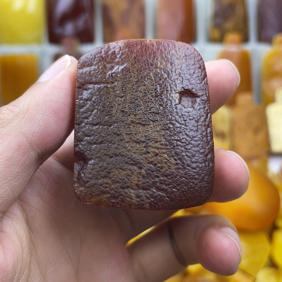 未镶嵌定制琥珀牌子