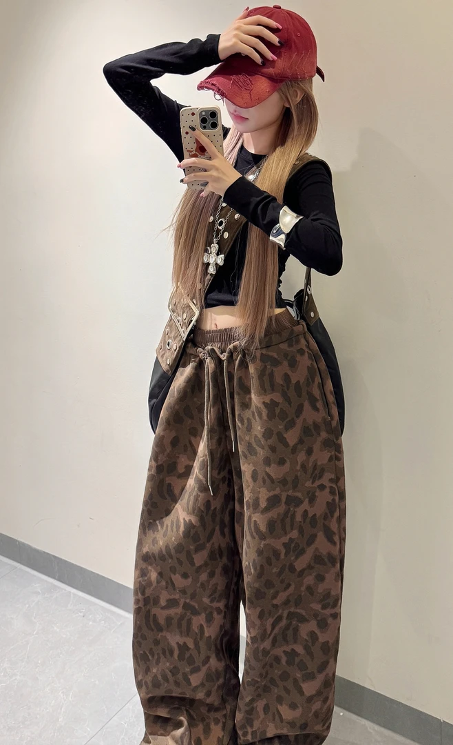 花生酱 秋季美式迷彩豹纹宽松卫裤女嘻哈运动裤爵士街舞休闲裤