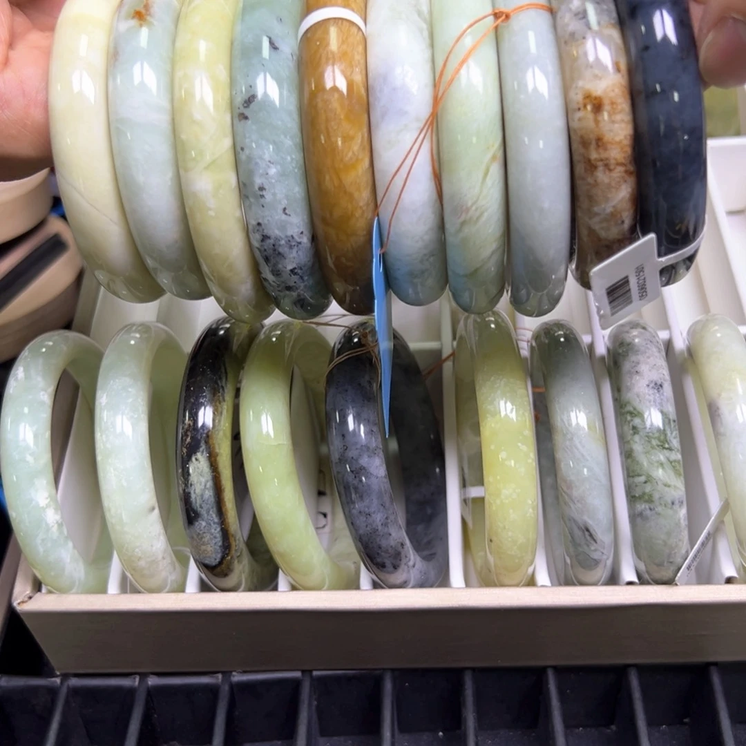 蛇纹石玉未镶嵌手镯环**海