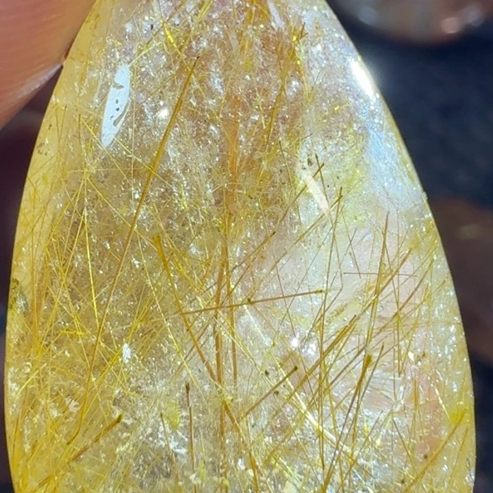 未镶嵌颈饰水晶胜*南